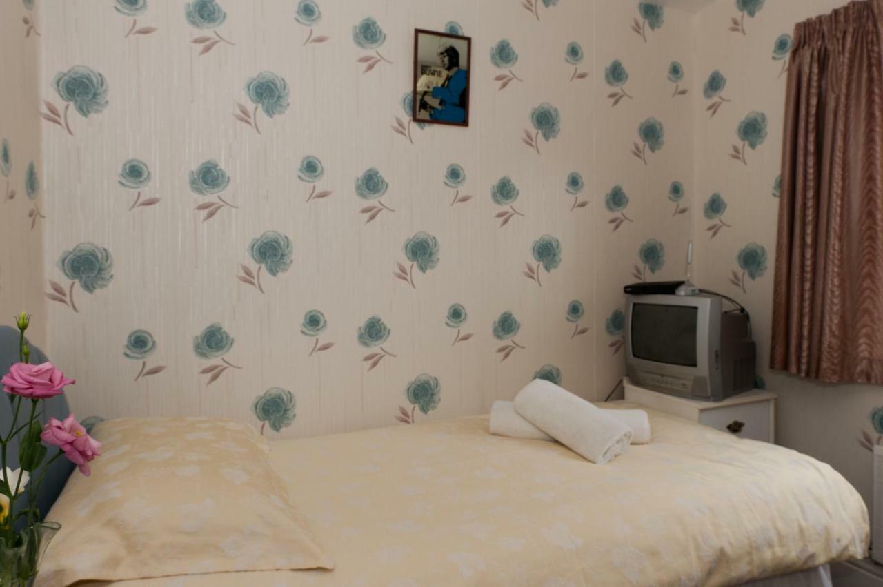 Birtley House Guest House B&B テルフォード エクステリア 写真